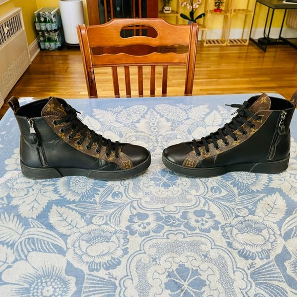 Louis Vuitton "Miami" Brown Ankle Boots (size 38 EU - flat heel) - Picture 7 of 16